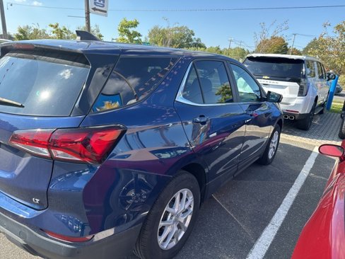 Certified 2022 Chevrolet Equinox LT image 3