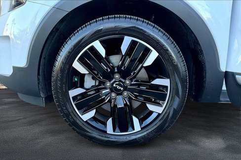 Used 2024 Kia Telluride SX image 9