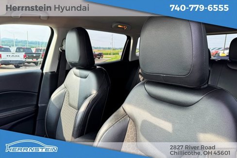 Used 2018 Jeep Compass Latitude w/ Popular Equipment Group image 22
