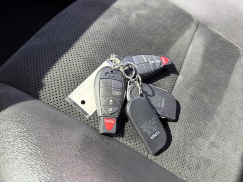 Used 2012 Dodge Challenger SRT8 w/ Premium Sound Group image 20