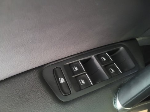 Used 2015 Volkswagen GTI SE image 27