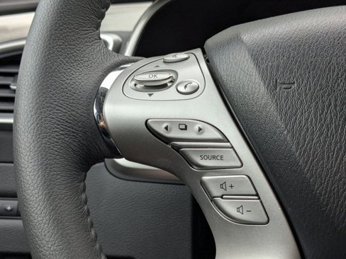Used 2017 Nissan Murano SL image 12