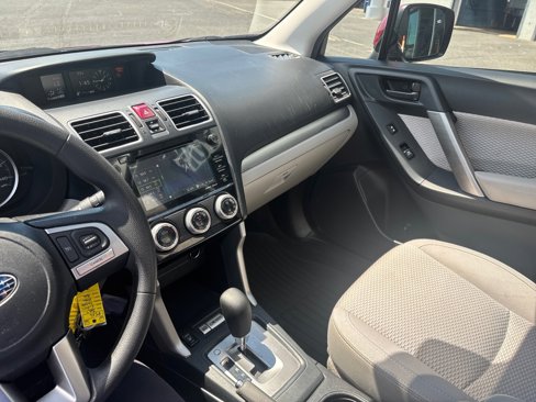 Used 2017 Subaru Forester 2.5i Premium w/ All-Weather Package image 27