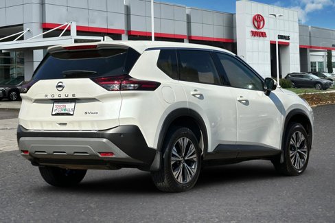 Used 2021 Nissan Rogue SV image 4