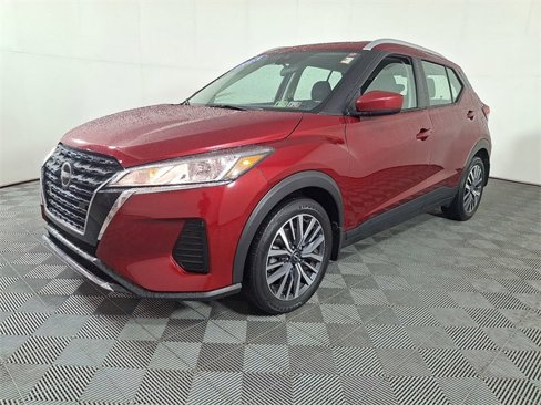 Used 2023 Nissan Kicks SV image 6