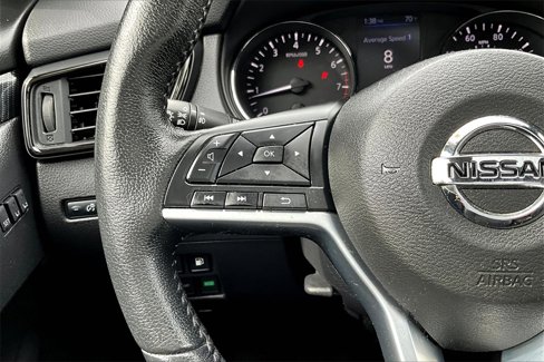 Used 2019 Nissan Rogue SL w/ Premium Package image 11