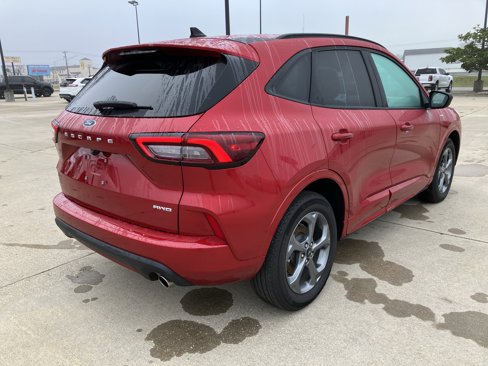 Certified 2023 Ford Escape ST-Line image 5