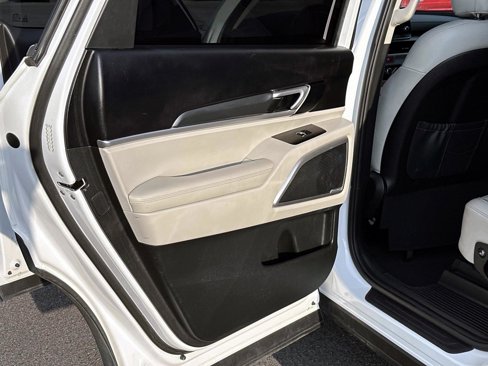 Used 2021 Kia Telluride S image 13