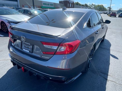 Used 2018 Honda Accord Sport image 7