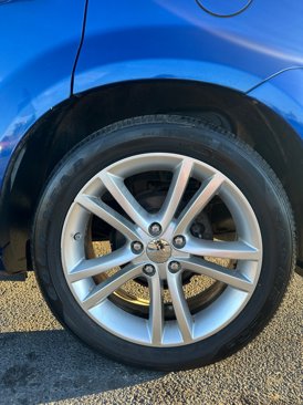 Used 2012 Dodge Avenger SE image 9