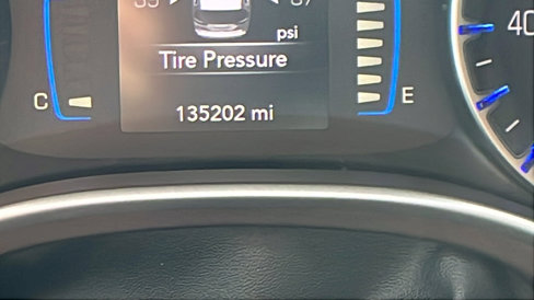 Used 2017 Chrysler Pacifica Touring-L image 30