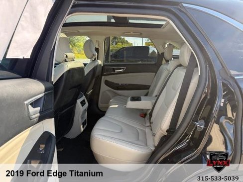 Used 2019 Ford Edge Titanium w/ Equipment Group 301A image 34
