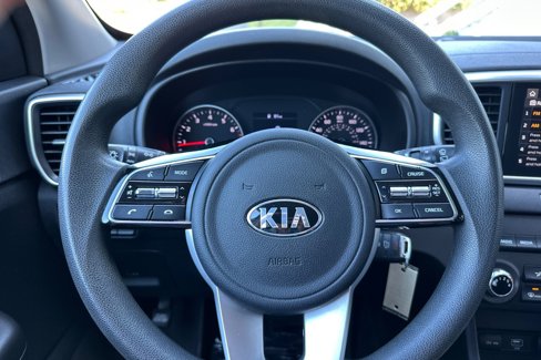 Used 2020 Kia Sportage LX image 18
