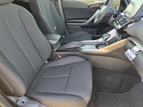 New 2025 Mitsubishi Eclipse Cross LE image 11
