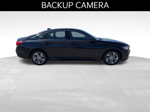 Used 2019 Honda Accord LX image 3