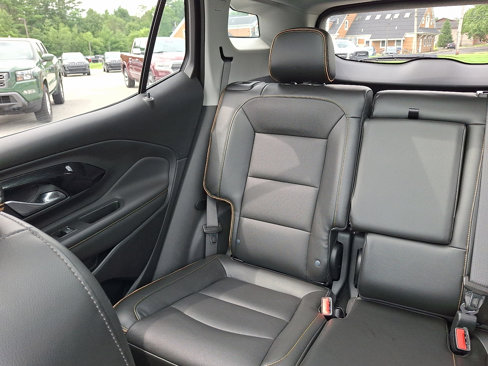 Used 2022 GMC Terrain AT4 w/ Infotainment Package II image 18