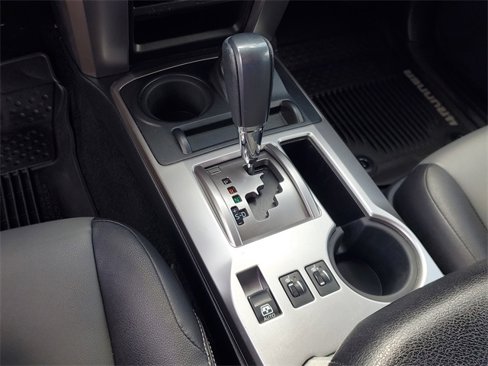 Used 2017 Toyota 4Runner SR5 Premium image 29