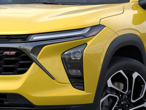New 2025 Chevrolet Trax RS w/ Sunroof Package image 10