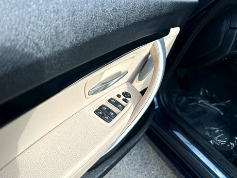 Used 2015 BMW 335i Gran Turismo xDrive image 10