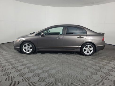 Used 2010 Honda Civic LX-S image 7
