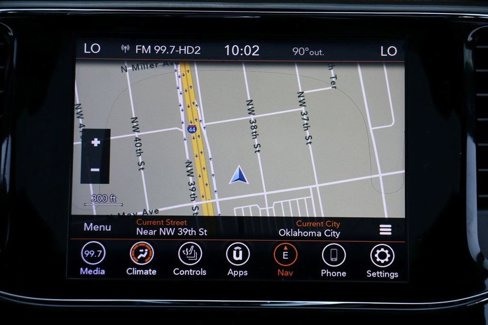 Used 2020 Jeep Grand Cherokee Altitude image 27
