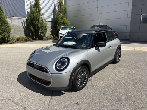 New 2026 MINI Cooper S image 3