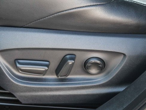 Used 2020 Toyota Corolla XSE image 21