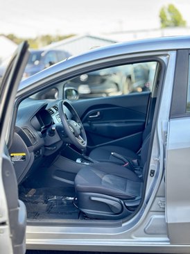 Used 2017 Kia Rio LX image 19