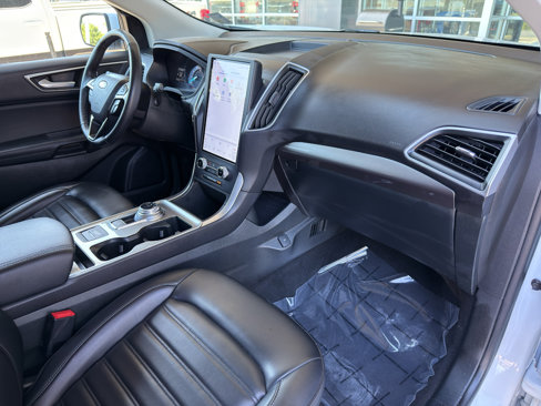 Certified 2024 Ford Edge SEL image 17