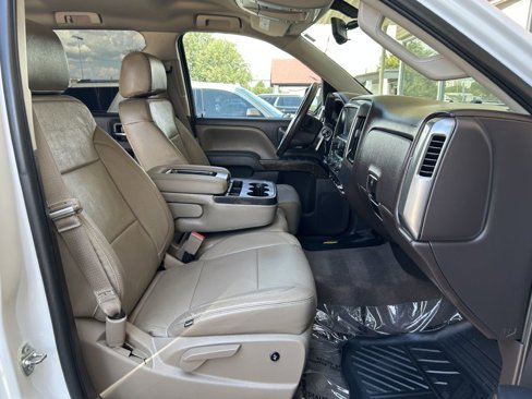 Used 2016 Chevrolet Silverado 1500 LT w/ Texas Edition image 18
