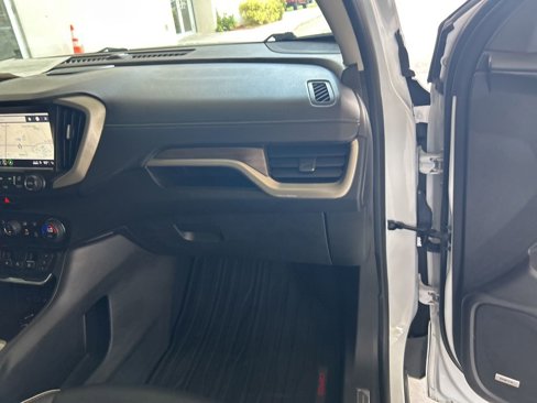 Used 2018 GMC Terrain Denali w/ Advanced Safety Package image 21