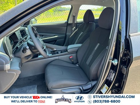 Certified 2025 Hyundai Elantra Blue image 17