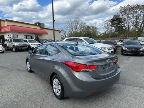 Used 2012 Hyundai Elantra GLS image 7