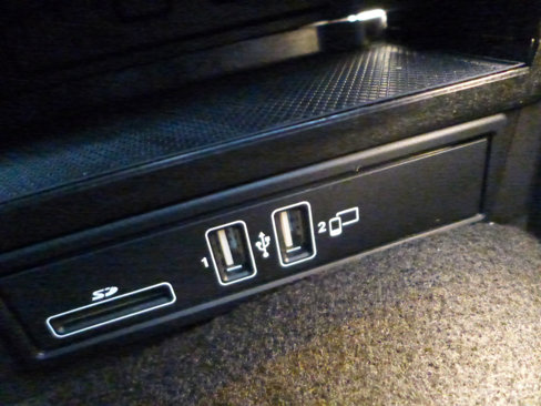 Used 2018 Mercedes-Benz C 300 Sedan image 39