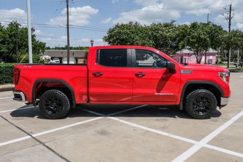Used 2021 GMC Sierra 1500 4x4 Crew Cab w/ Sierra Value Package image 5