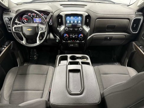 Used 2021 Chevrolet Silverado 1500 LT image 12