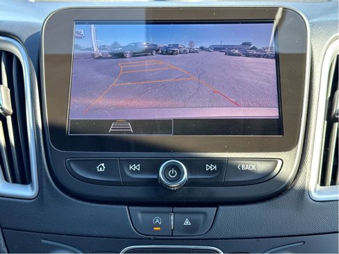 Used 2023 Chevrolet Malibu LT image 20