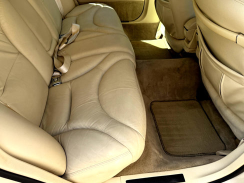 Used 1996 Lincoln Town Car Cartier image 15