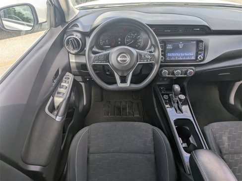 Used 2024 Nissan Kicks SV image 16