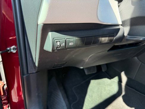 Used 2024 Toyota Corolla SE image 26