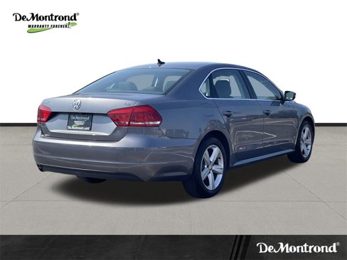 Used 2015 Volkswagen Passat 1.8T image 5