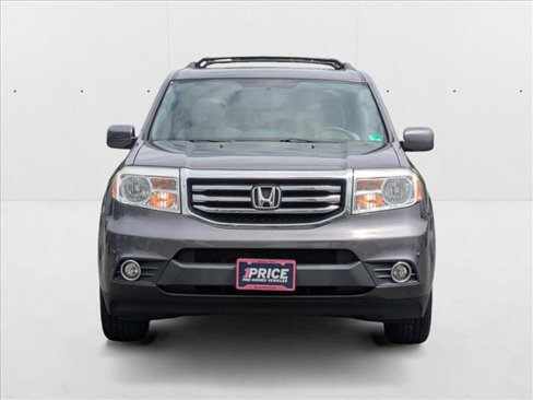 Used 2015 Honda Pilot Touring image 2