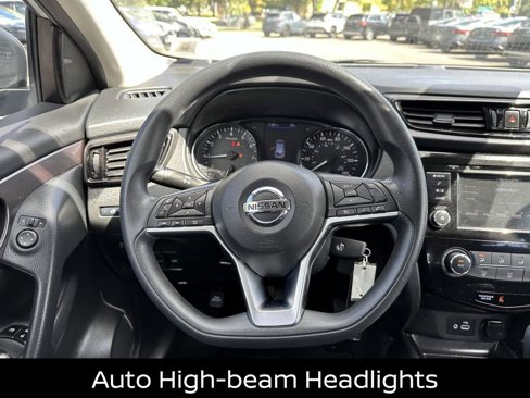 Certified 2022 Nissan Rogue Sport S image 17