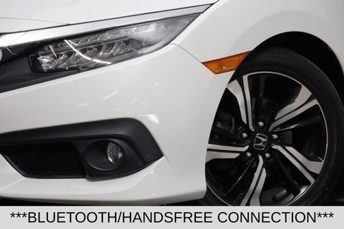 Used 2018 Honda Civic Touring image 4