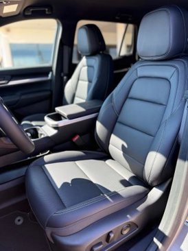 New 2026 GMC Terrain Elevation w/ Elevation Premium Package image 11