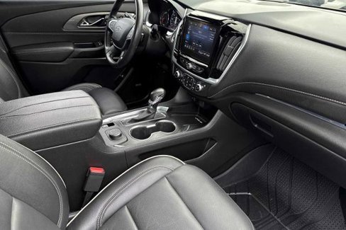 Used 2022 Chevrolet Traverse Premier w/ Redline Edition image 20