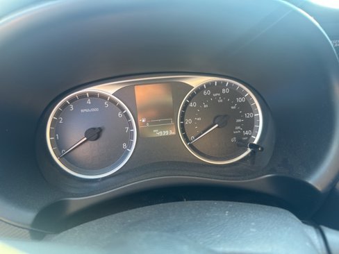 Used 2023 Nissan Kicks S image 4
