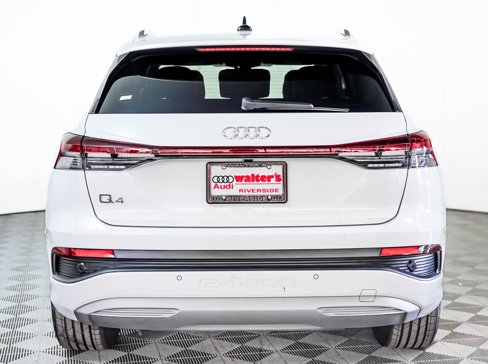 Used 2023 Audi Q4 e-tron Premium Plus w/ Premium Plus image 10