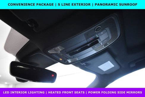 Used 2023 Audi Q3 2.0T Premium image 34
