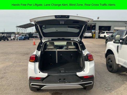 Used 2022 Buick Encore GX Select image 10